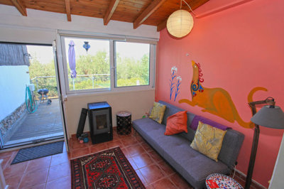 15loungearea2-1790325441
