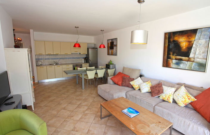 Image No.8-3 Bed Villa for sale