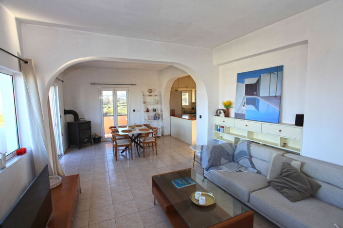 Image No.2-3 Bed Villa for sale