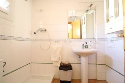 propertyimage1kmaqg9ujq20240514023209