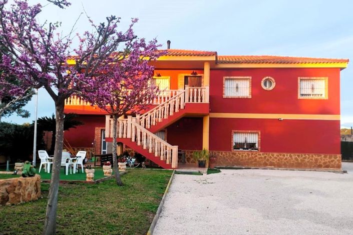 Image No.1-5 Bed Villa for sale