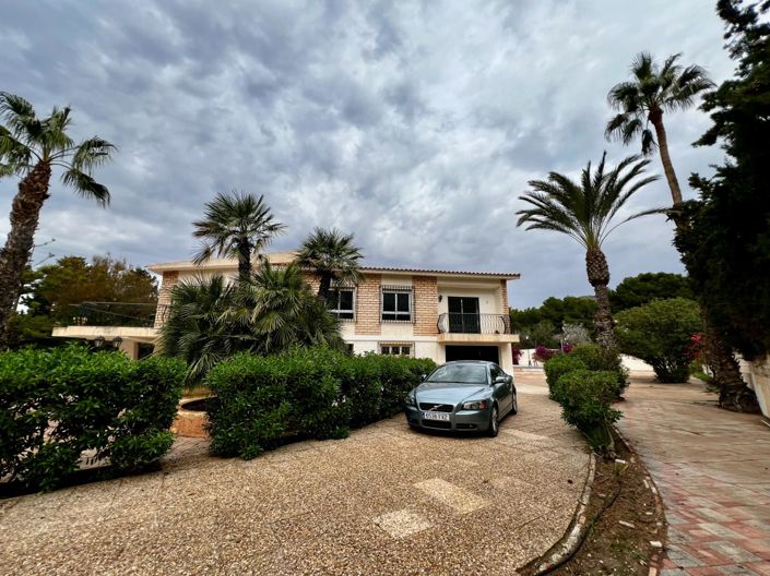 Image No.1-Villa de 3 chambres à vendre à Cartagena