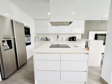 propertyimage1oqu28sdp620250613054317