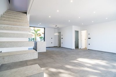 propertyimage1esgvdtlbk20250313080851