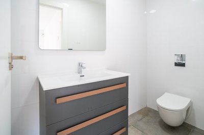 propertyimage1ydwmucbn820250313080855