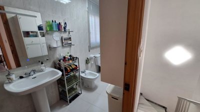 propertyimage13dibfh5zj20250425043611