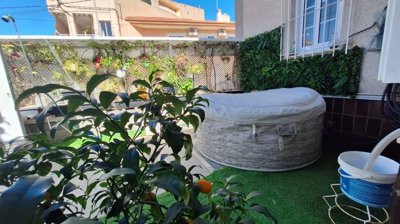 propertyimage1hjp7lomnz20250425043615
