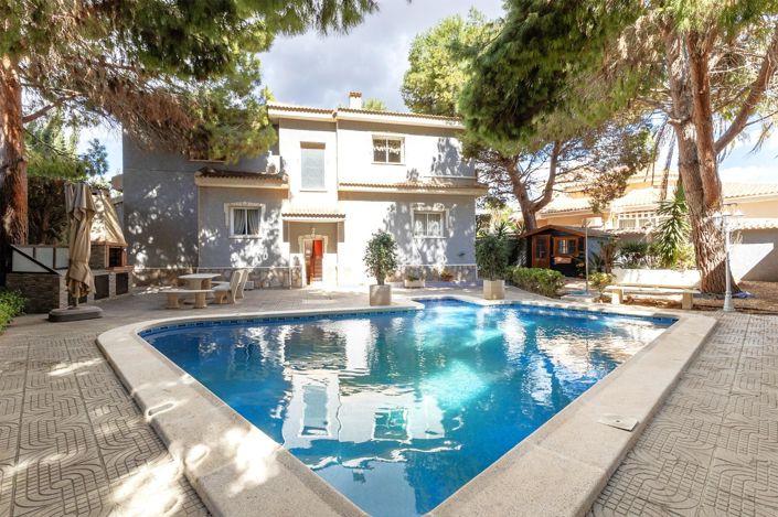 Image No.1-Villa de 5 chambres à vendre à Ciudad Quesada