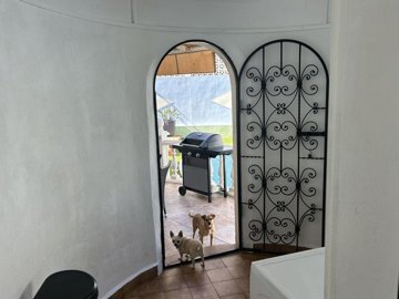 propertyimage1expiniwfn20250226041732