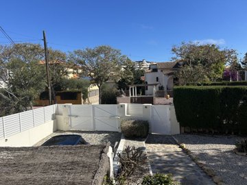 propertyimage13dkzc9qcn20250226041701