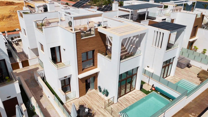 Image No.1-3 Bed Villa for sale