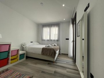 propertyimage1chwyuetxe20250405073802