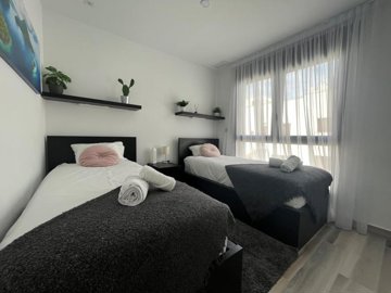 propertyimage1yj9ffcump20250405073814