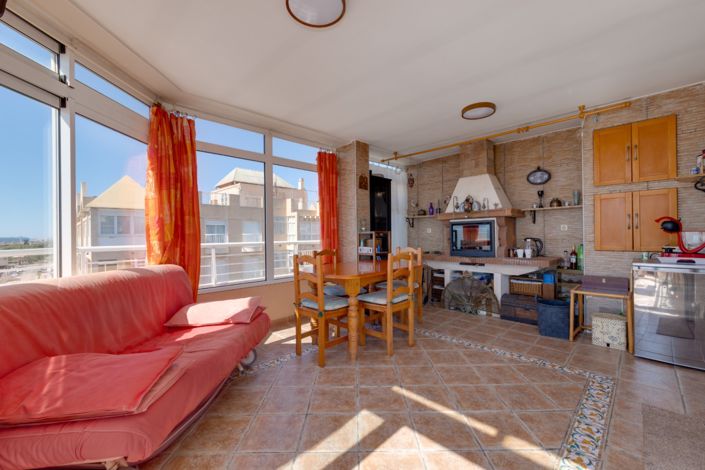 Image No.1-3 Bed Apartment for sale
