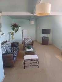 propertyimage1qeywek4zj20250417080059