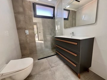 propertyimage1tir2rps4k20250409073554