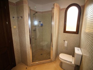 propertyimage1tuir2xxzo20250413074033