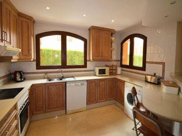 propertyimage1hrxgmgzbl20250413074023