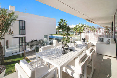 propertyimage1shpm7lfay20250418042804