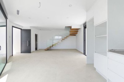 propertyimage1ondkchr9u20250423054040