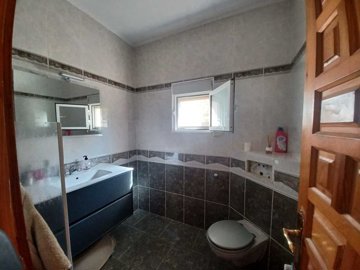 propertyimage12ospjvb6k20250417055215