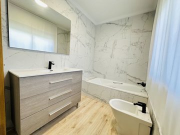 propertyimage1itkfpsbhk20250417055846