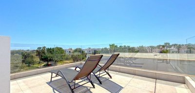 propertyimage1kojgmnbxn20250426054550