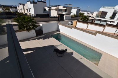propertyimage1rrhz9ep5i20250426054326