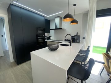 propertyimage1kfx4gvnmr20250427054156