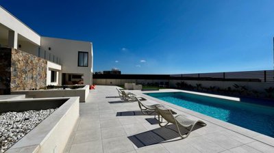 propertyimage1umcuxoq8v20250427054032