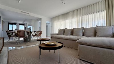 propertyimage1zhgprq24x20250427054052
