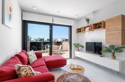 propertyimage1sq8vm4uho20250428054614