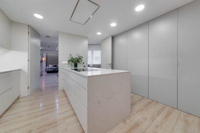 propertyimage1zsgxpdbbj20250428053653