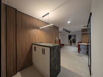 propertyimage1uzein9us920250428054250
