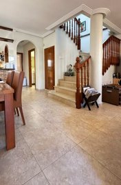 propertyimage1clezeqavn20250501054802