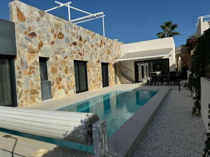 Image No.1-Villa de 3 chambres à vendre à La Finca