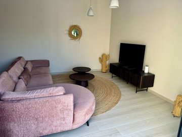 propertyimage1potsl7axo20250502041634