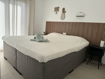 propertyimage1ettpne2ef20250502041646
