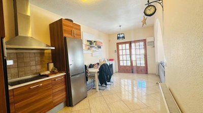 propertyimage1rz3v5tsib20250502053053