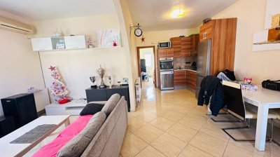 propertyimage1omemr6ljg20250502053038