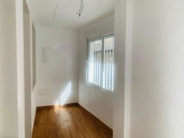 propertyimage1moe6yggmg20250502053626
