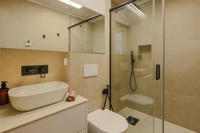 propertyimage1o4mvp1gxy20250508044129