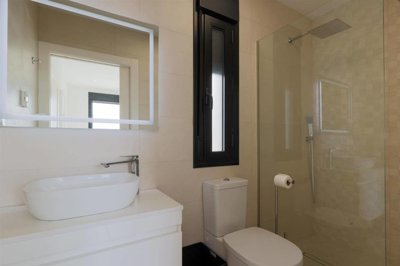 propertyimage1ldeyecvnx20250515042040