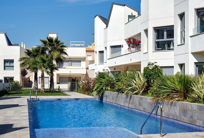 Image No.1-Appartement de 2 chambres à vendre à Torrevieja