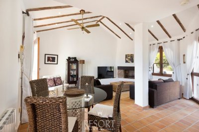 propertyimage1mvlryl6z720250508031045