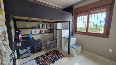propertyimage1mcza2lo9v20250508053539