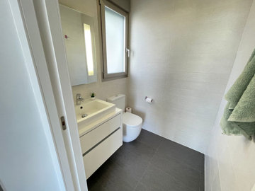 propertyimage1j7xopobye20250508053129