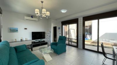 propertyimage1qnlyrwjp620250509054508