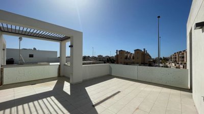 propertyimage1ymfwvuxeb20250509054557