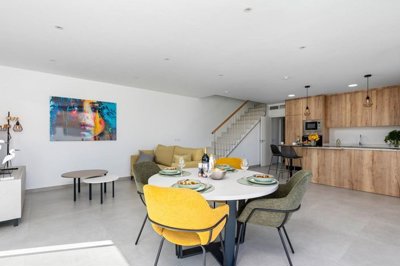propertyimage1l3dn7ex1c20250510042323